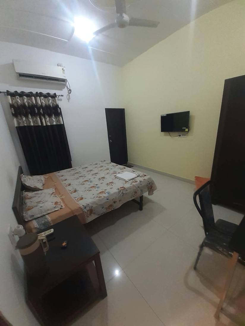 Thakur Guest House Hoshiarpur photo 15